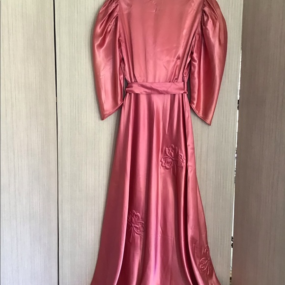 One of a kind Vintage Hollywood Trapunto Dressing Gown - Picture 2 of 8